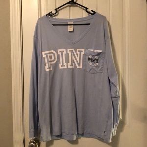 Victoria’s Secret Pink - blue tee